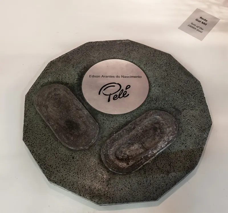 As pegadas de Pelé na Calçada da Fama